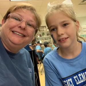 Meet your Posher, Donna kay